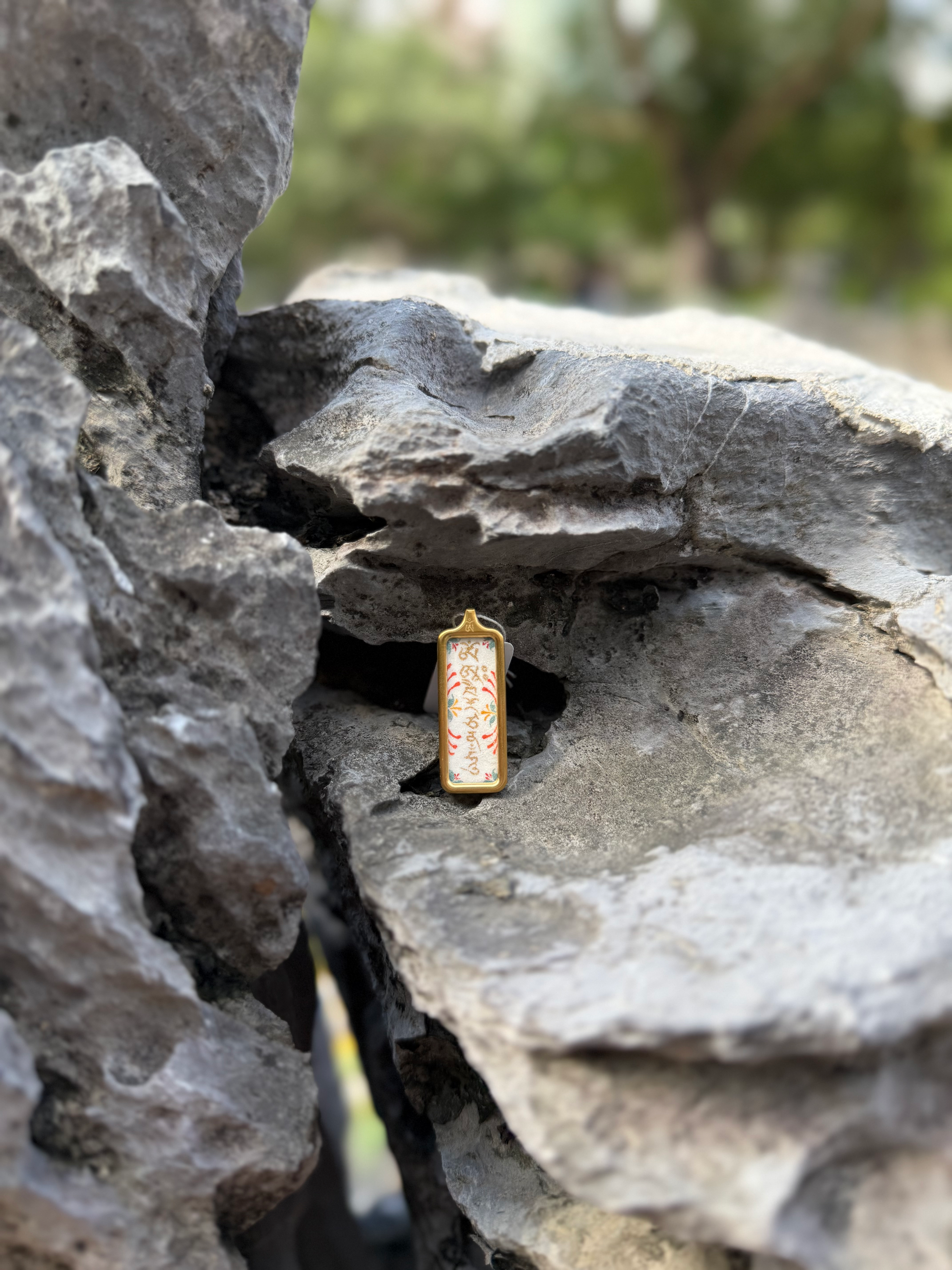 Empowered Mantra Necklace: Sacred Deities, Complete Protection