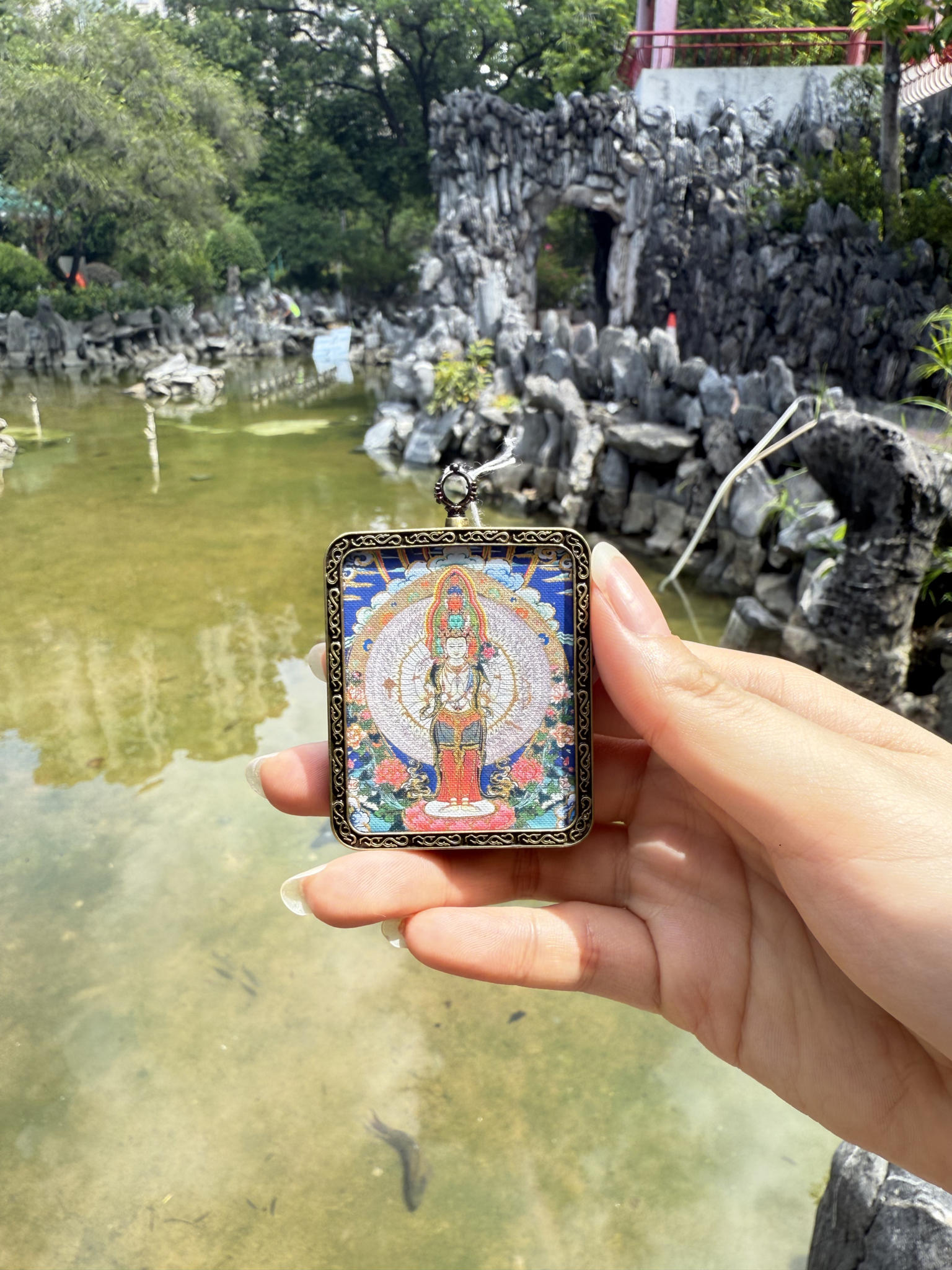 (Protection & Health) Thousand-Armed Avalokiteshvara Tibetan Thangka Pendant Necklace