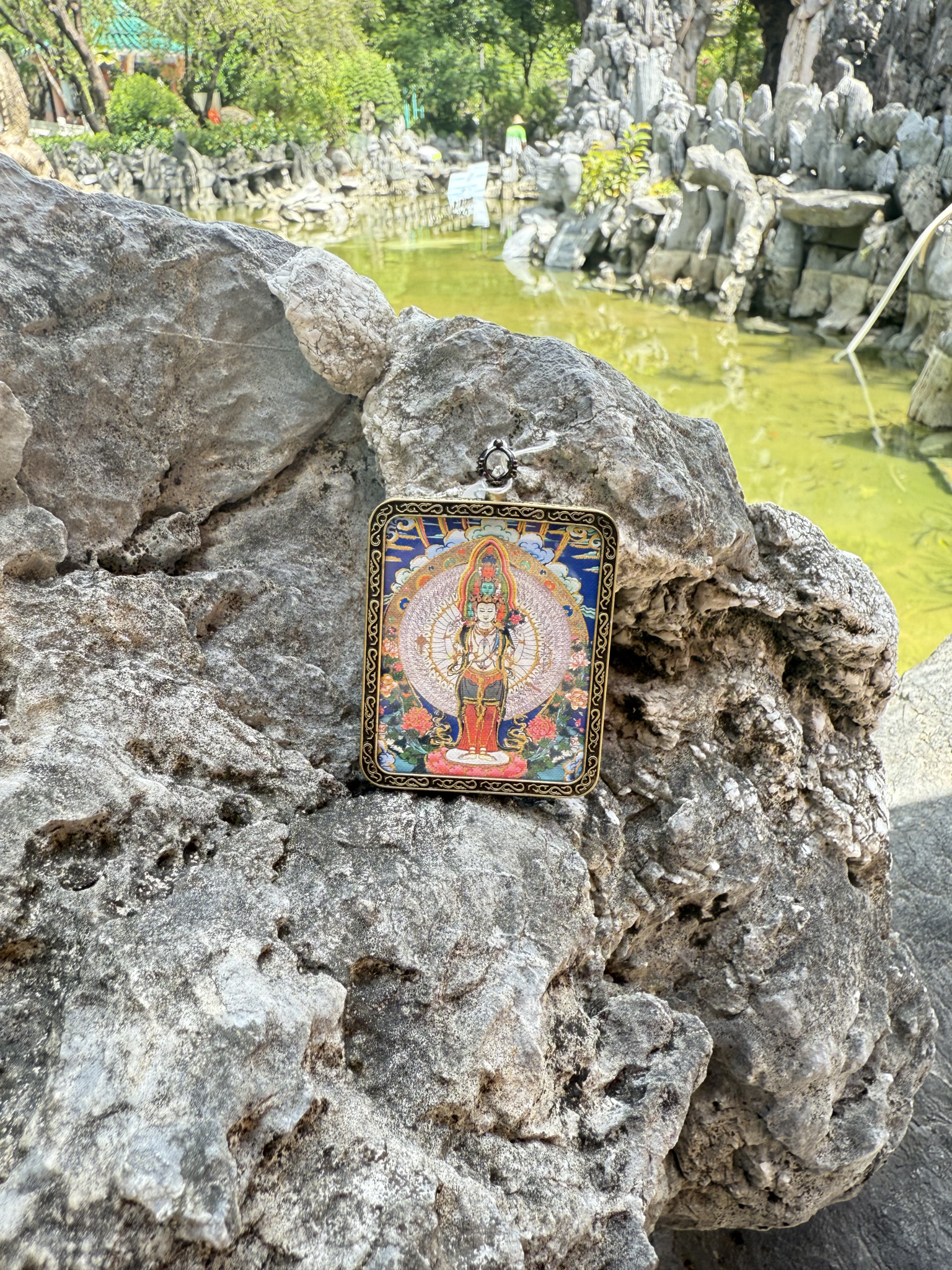 (Protection & Health) Thousand-Armed Avalokiteshvara Tibetan Thangka Pendant Necklace